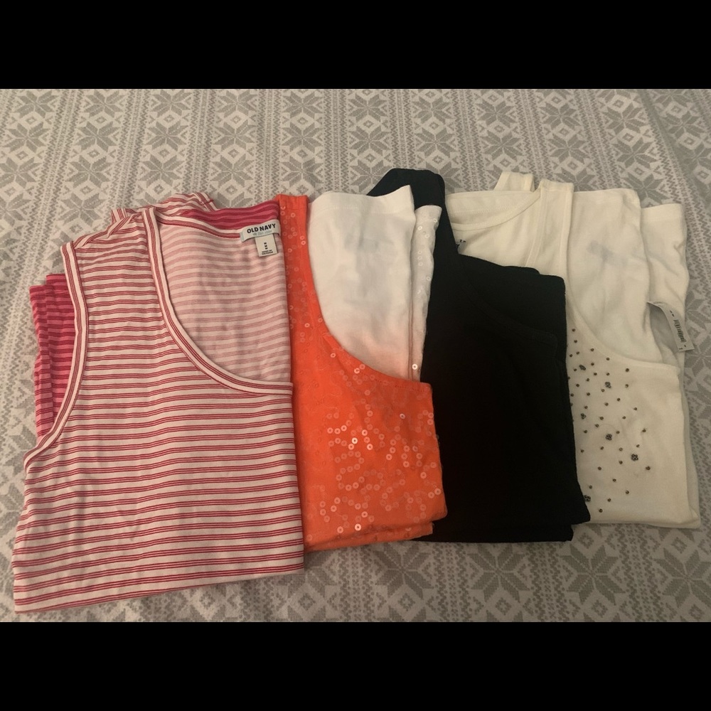 Lot of 4 Tanks
